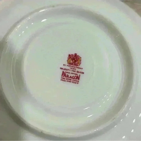 Vintage Paragon Fruit Gold Gilted Footed Fine Bone China Tea Cup Saucer England - Picture 5 of 9